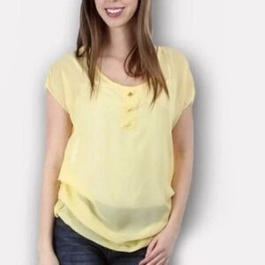 *Clearance* Elate Yellow Chiffon Blouse